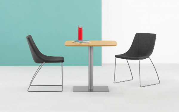 Chirp Sled Base Guest Chairs with Skyline Meeting Table