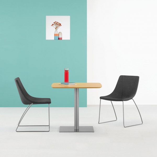 Chirp Sled Base Guest Chairs with Skyline Meeting Table