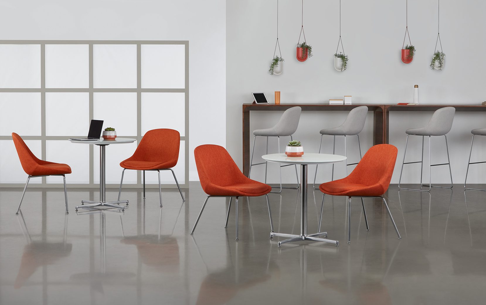 Hoom Guest Chairs and Stools, Breakroom Application