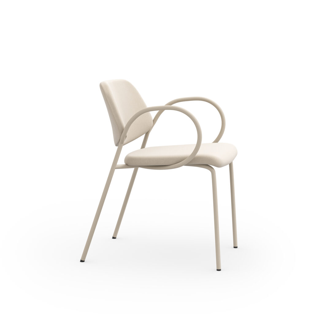Pepa Guest with Arms, Side View II