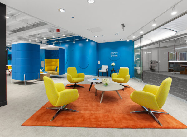 Plumeya Lounge with Ravelle Occasional Tables II